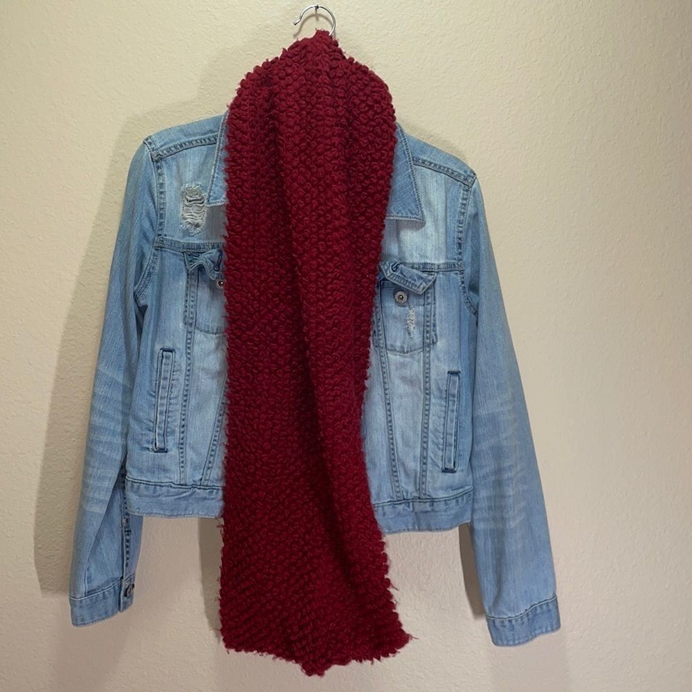 Infinity Scarf by: BP - Bid Now = Discounted Shipping